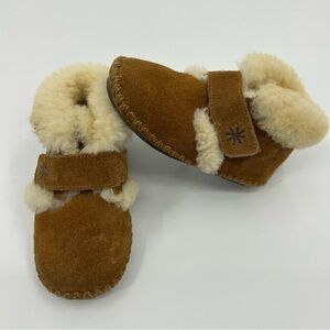 L.L Bean Toddlers' Wicked Good Slippers Size 5-6